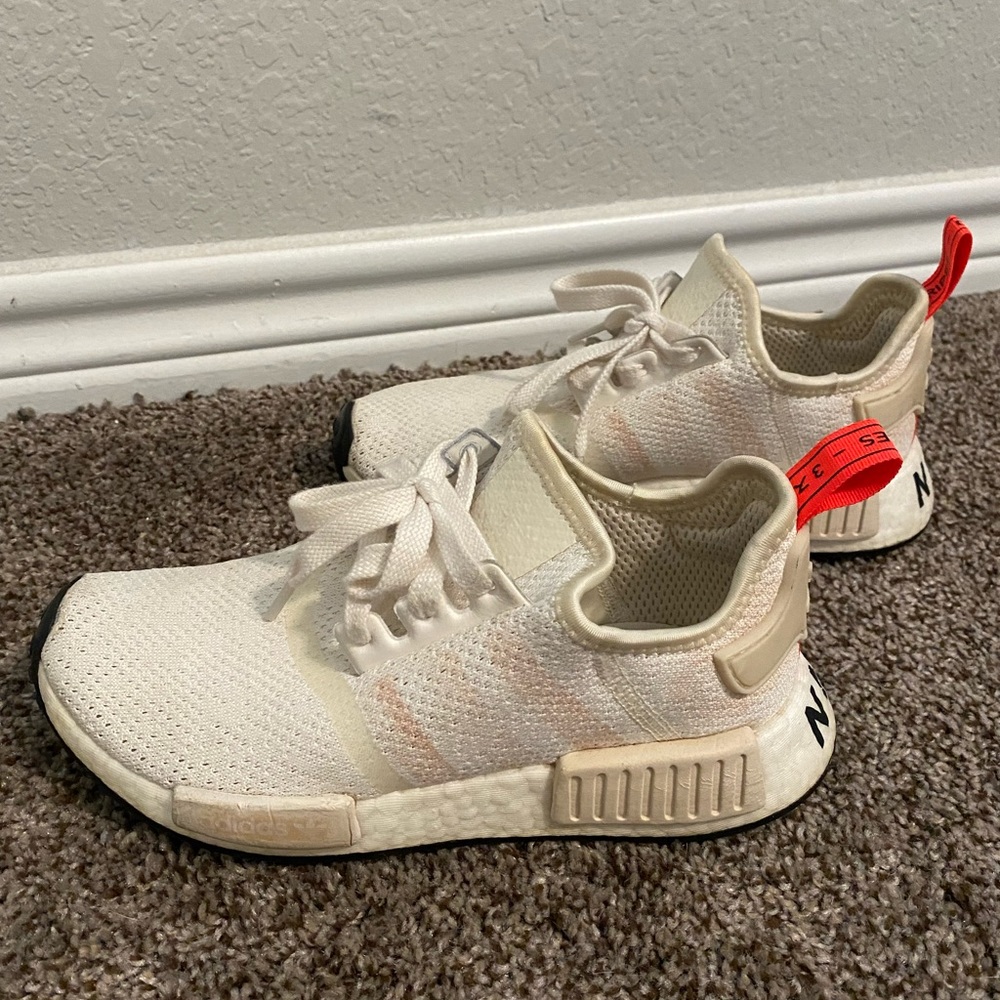 WOMENS ADIDAS NMD SIZE 6.5